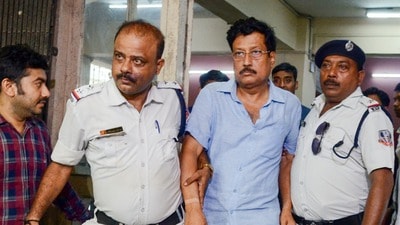 সব্যসাচীর মামলায় নজর দিয়েছে কেন্দ্রীয় তদন্তকারী সংস্থা এনফোর্সমেন্ট ডিরেক্টরেট (ইডি)। (Saikat Paul) সব্যসাচীর মামলায় নজর দিয়েছে কেন্দ্রীয় তদন্তকারী সংস্থা এনফোর্সমেন্ট ডিরেক্টরেট (ইডি)। (Saikat Paul)