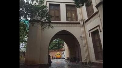 Government sacks JJ blood bank chief Pagare, medical officer Bhise for illegal diversion of stock. Government sacks JJ blood bank chief Pagare, medical officer Bhise for illegal diversion of stock.