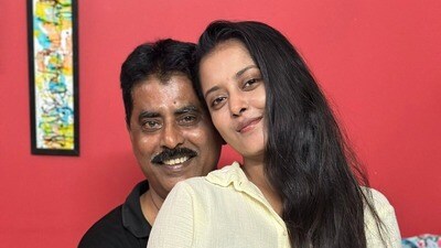 বাবাকে খুশি করতে কী করলেন শ্রুতি?