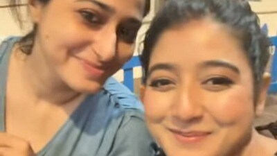ননদ বৌদির রিইউনিয়ন