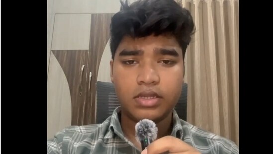 Vedant Shrivastava claimed that he only got a 2-mark increase after CBSE re-evaluation results. (X/@VEDANTSHRIV17)