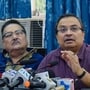 কুণাল ঘোষ বরাবরই দাবি করে এসেছেন, তিনি মমতা বন্দ্যোপাধ্যায়ের প্রতি অনুগত থাকবেন, কিন্তু দলের ভেতরে কোনও ভুল বা অনিয়ম দেখলে তার প্রতিবাদও করবেন। (Saikat paul)