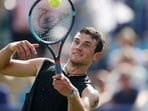 Tennis - Eastbourne Open - Devonshire Park Lawn Tennis Club, Eastbourne, Britain - June 25, 2026 Britain's Jack Draper celebrates after winning his quarter final match against Canada's Gabriel Diallo REUTERS/Isabel Infantes