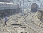 The block has been planned to facilitate engineering, signal and telecommunication (S&T), and overhead equipment (OHE) works for replacing DDS point numbers 207 and 208 and upgrading the existing 52 KG track layout to a modern 60 KG double density switch (DDS) layout in the Pune-Lonavala section. (REPRESENTATIVE PHOTO)