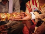 The HC referred to section 7 of the Hindu Marriage Act, which provides that a Hindu marriage may be solemnised in accordance with the customary rites and ceremonies, such as saptapadi, to render the marriage complete and binding.