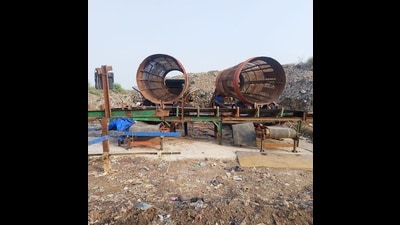 According to the civic body, no fresh waste is being dumped at the Chabhal Road landfill in Amritsar. (HT Photo) According to the civic body, no fresh waste is being dumped at the Chabhal Road landfill in Amritsar. (HT Photo)