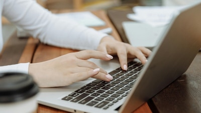 Arrow Payments CEO Roshan Patel posted a screenshot of the intern’s email online. (Pexels/Representational Image) Arrow Payments CEO Roshan Patel posted a screenshot of the intern’s email online. (Pexels/Representational Image)