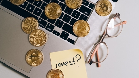Ultra-high-net-worth individuals are increasingly investing in private equity, private credit, infrastructure, real estate and other alternative assets to build diversified portfolios that are less reliant on the day-to-day volatility of listed markets. (Photo for representational purposes only) (Pexels)