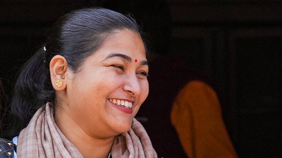 এনআইএ-র জালে প্রাক্তন তৃণমূল সাংসদ অপরূপা পোদ্দারের স্বামী