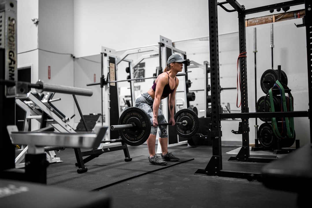 Lifting weights incorrectly can trigger a hernia. (Unsplash) Lifting weights incorrectly can trigger a hernia. (Unsplash)
