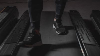 An inclined walk is more beneficial after strength training, shares Lukas Dudenas. (Pexel) An inclined walk is more beneficial after strength training, shares Lukas Dudenas. (Pexel)