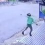 তৃণমূল কংগ্রেসের সর্বভারতীয় সাধারণ সম্পাদক অভিষেক বন্দ্যোপাধ্যায় তাঁর বাড়িতে হামলার অভিযোগ তুলে সিসিটিভি ফুটেজ প্রকাশ করলেন। 