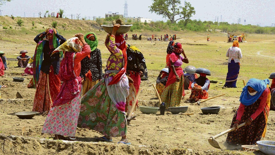 শ্রমিকদের জন্য সুখবর! (PTI Photo)(PTI29-05-2020_000078B)