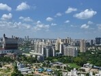 The post prompted several users to share their own observations about Delhi’s rental market.