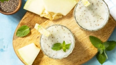 Sugar-Free Muskmelon Mint Lassi With Chia Seeds (Freepik)