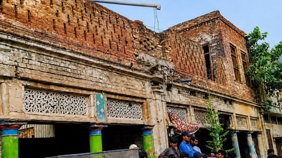 পাকিস্তানের পঞ্জাব প্রদেশে অবস্থিত ১২৫ বছরের ঐতিহাসিক গুরুদ্বারা শ্রী গুরু সিং সভা সাহিব ভেঙে ফেলার ঘটনায় তীব্র প্রতিক্রিয়া জানিয়েছে ভারত।