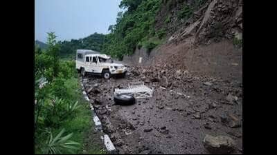 The National Highways Authority of India (NHAI) has implemented extensive preventive measures on the Kalka-Shimla National Highway (NH 5) as the monsoon arrives. This crucial route is highly vulnerable to landslides. (File photo) The National Highways Authority of India (NHAI) has implemented extensive preventive measures on the Kalka-Shimla National Highway (NH 5) as the monsoon arrives. This crucial route is highly vulnerable to landslides. (File photo)
