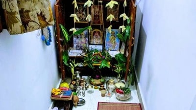 పూజ గదిలో ఉండకూడని వస్తువులు పూజ గదిలో ఉండకూడని వస్తువులు