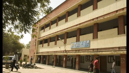 HT reached out to the Dean of the Faculty of Law and the University of Delhi for comment, but no response was received till the time of publication (HT Archive)