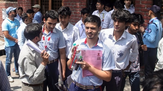 CBSE Sınıf 10. Kurul Sonucu 2026 CANLI: Sınıf 10 sonuçları açıklandığında nereden, nasıl kontrol edilir?