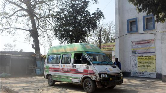 The inspection revealed several lapses, including the absence of a medical officer during the visit, outpatient services being managed by a community health officer, and medicines and medical supplies being stored in a disorderly manner despite preparations for the palkhi pilgrimage. (HT REPRESENTATIVE IMAGE)