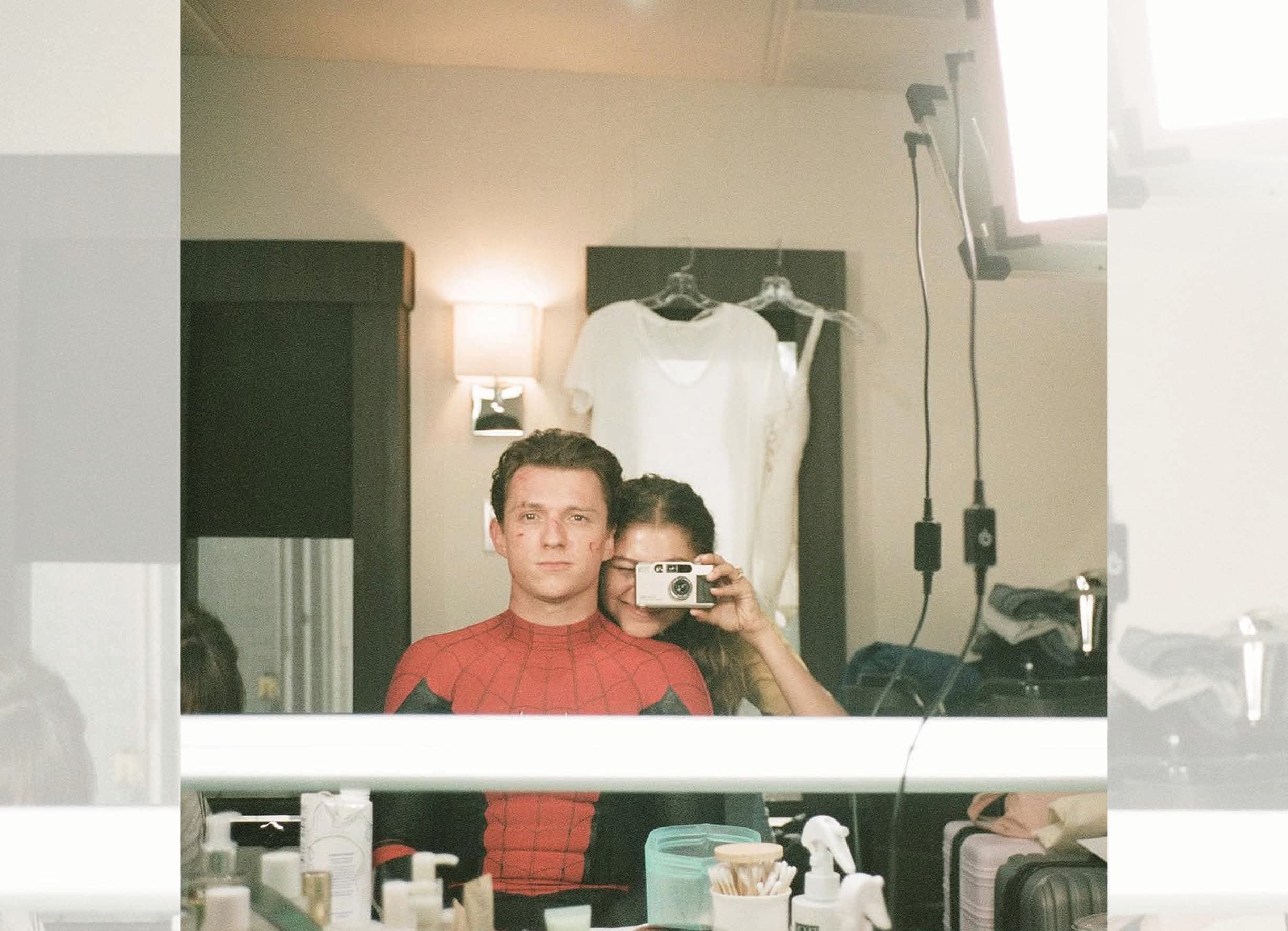 Celebs such as Zendaya and Tom Holland use retro digicams to give photos an old-timey feel. (INSTAGRAM/@ZENDAYA)