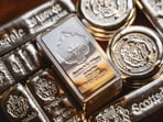 Gold and silver prices increase as international market volatility and weak US jobs data reduce chances of interest rate spike