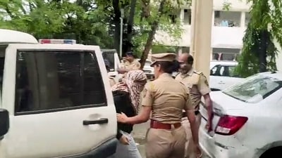 Accused in the Ketan Agarwal murder case, Siya Goyal being brought to Vadgaon Maval court, in Lonavala on Friday. (ANI Video Grab)