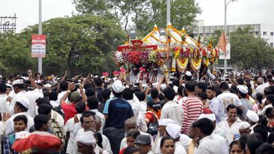 Pune, India - July 7, 2018: Dnyaneshwar Tukaram Maharaj palkhi sohda in Pune, India, on Saturday, July 7, 2018. (Photo by Rahul Raut/HT PHOTO) Pune, India - July 7, 2018: Dnyaneshwar Tukaram Maharaj palkhi sohda in Pune, India, on Saturday, July 7, 2018. (Photo by Rahul Raut/HT PHOTO)