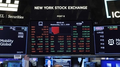 NYSE, Nasdaq and most US banks are closed on July 3 as Independence Day is observed early.(Photo by Michael M. Santiago / GETTY IMAGES NORTH AMERICA / Getty Images via AFP) (Getty Images via AFP)