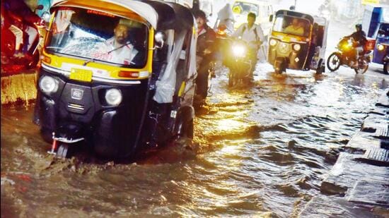 Active monsoon brings widespread rain across Pune; landslides reported at Varandha Ghat and Sinhagad fort