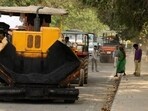 Gurugram, India-March 11, 2019: Traffic congestion at sector-38 road toward Bakhtawar chowk to Rajiv chowk due to road repair work near Tau Devi Lal stadium, in Gurugram, India, on Monday, March 11, 2019. (Photo by Parveen Kumar/Hindustan Times) to go with Kartik Kumar's story