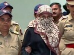 Lonavala, Jul 03 (ANI): Accused in the Ketan Agarwal murder case Siya Goyal being taken to court from Vadgaon Maval Police Station, in Lonavala on Friday. (ANI Video Grab) (ANI Video Grab)