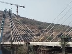Chief minister Devendra Fadnavis on Saturday said there were ‘only two potholes’ on the newly built Pune-Mumbai Expressway Connecting Link and MSRDC would rectify them. (HT FILE)