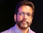 Jaaved Jaaferi slams troll, angrily asks if changes were made in the Constitution of India.