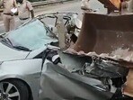 ప్రమాదానికి గురైన కారు