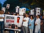 The victim’s parents questioned the handling of evidence and accused investigators of delays. Police said all procedures were carried out promptly. (Parveen Kumar/HT)