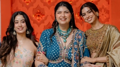 Anshula Kapoor gets emotional as she thanks Janhvi, Khushi for magical mehendi celebration.