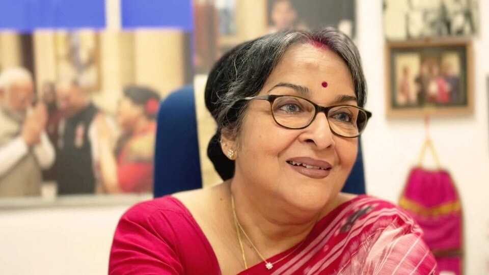  লিভ ইনের বিরোধিতা মমতা শঙ্করের। 