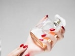 Long-lasting perfumes