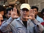 Mumbai real estate: Filmmaker Vidhu Vinod Chopra, also known as Vinod Dinanath Chopra, purchased a luxury apartment in Mumbai's Bandra (West) from film-maker Rakeysh Mehra's firm for <span class='webrupee'>₹</span>7.75 crore.