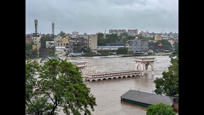 Other areas that witnessed exceptionally heavy rainfall included Bhira (609 mm), Tamhini (580 mm), Shirgaon (540 mm), Ambone (537 mm), Khopoli (516 mm), Lonavla town (495 mm), Davdi (474 mm), Dongerwadi (451 mm) and Walwhan (442 mm). (REPRESENTATIVE PHOTO) Other areas that witnessed exceptionally heavy rainfall included Bhira (609 mm), Tamhini (580 mm), Shirgaon (540 mm), Ambone (537 mm), Khopoli (516 mm), Lonavla town (495 mm), Davdi (474 mm), Dongerwadi (451 mm) and Walwhan (442 mm). (REPRESENTATIVE PHOTO)