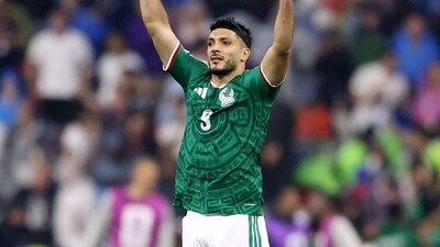 Raul Jimenez scored from a penalty in the 69th minute to bring Mexico back again at 2-3 (REUTERS)