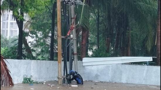 MSEDCL on Monday temporarily suspended power supply to several parts of Pune district after heavy rainfall and flooding inundated electrical infrastructure. (HT)