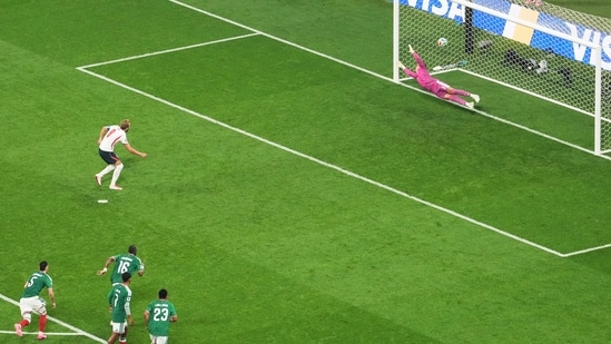 Harry Kane scored from the spot in the 60th minute to give England 3-1 lead.(AP Photo/Fernando Llano)