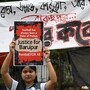 বারুইপুর নাবালিকা ধর্ষণ ও খুনের কাণ্ডের প্রতিবাদ কলকাতায়। (ছবি সৌজন্যে, সমীর জানা/হিন্দুস্তান টাইমস)