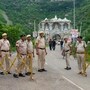 భార్యను గర్ల్​ఫ్రెండ్​ రూమ్​కి తీసుకెళ్లి చంపేసిన భర్త! 