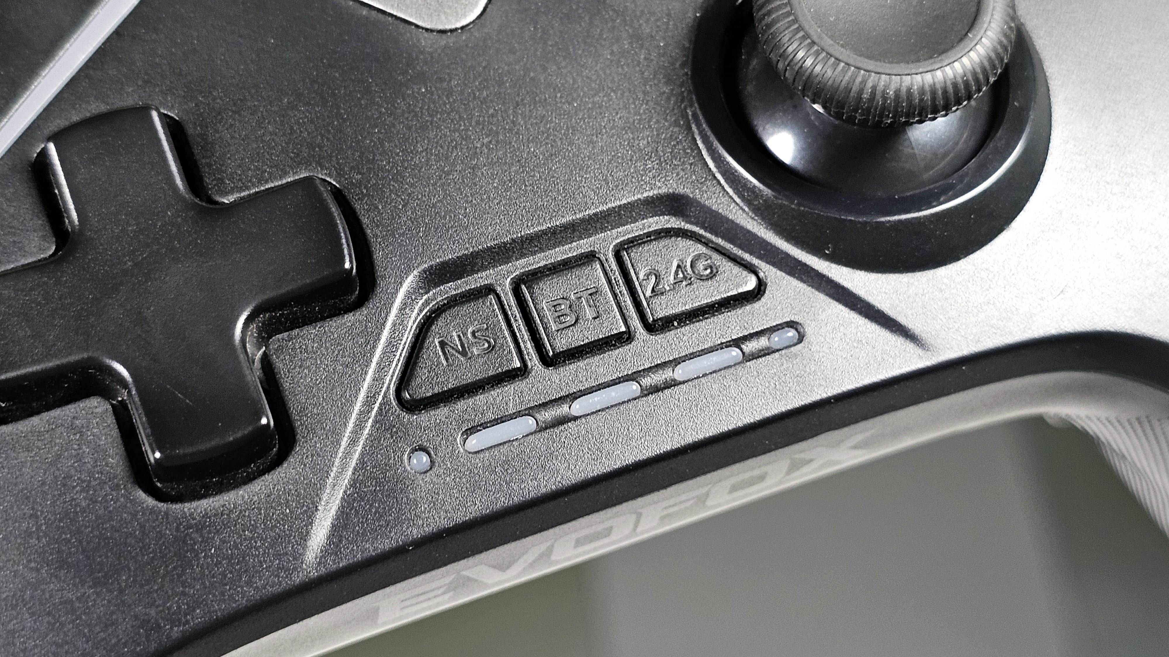 EvoFox One X gamepad review (Amit Rahi - HT) EvoFox One X gamepad review (Amit Rahi - HT)