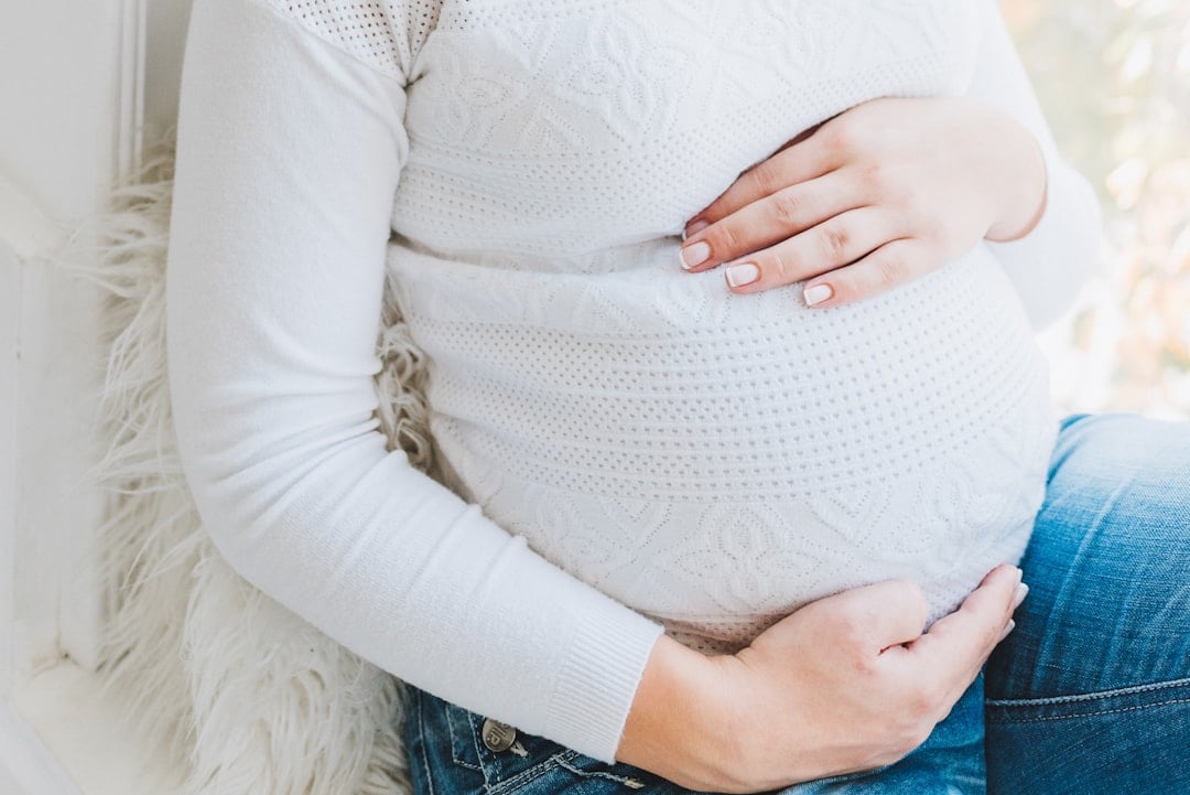 These tiny particles can enter the lungs, cause inflammation, and in some cases indirectly affect placental function. (Unsplash)