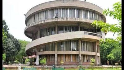 The three member search-cum-selection committee is chaired by Lt. Gen Madhuri Kanitkar, the V-C of Maharashtra University of Health Sciences. (HT File)